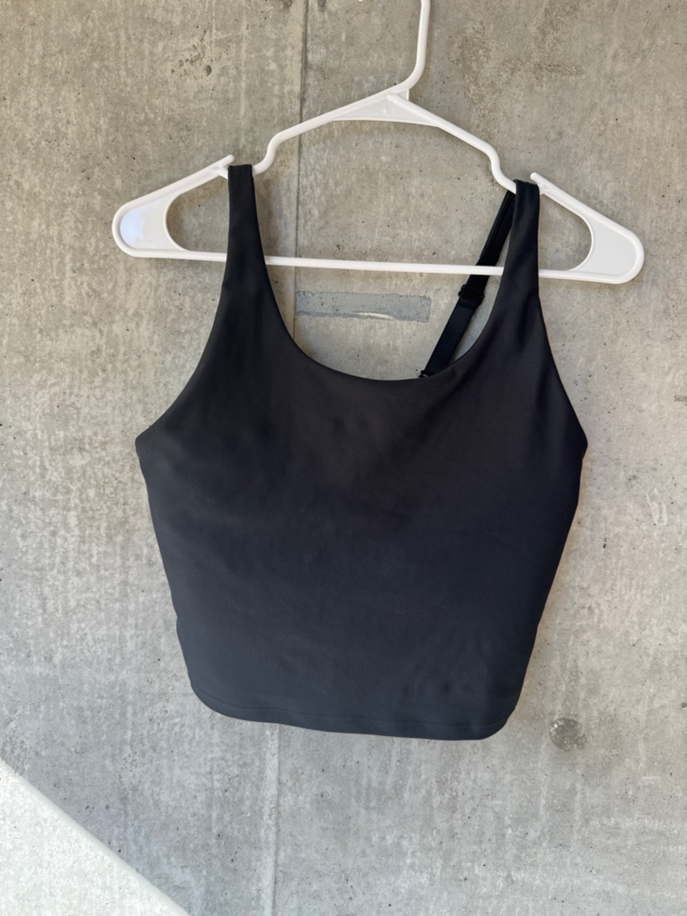 Old Navy Black Women's Scoop Neck Tank Top